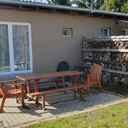 Alkotas Balatonmáriafürdő