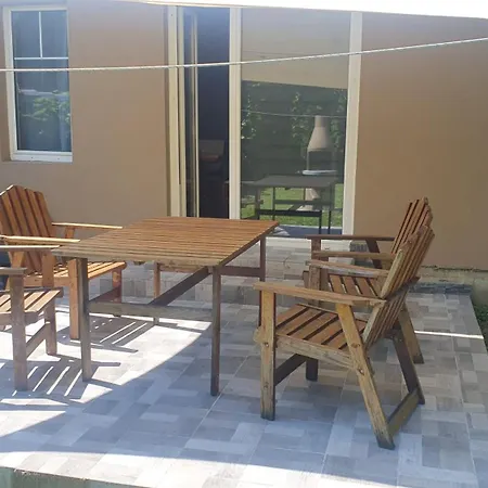 Alkotas Ferienhaus *