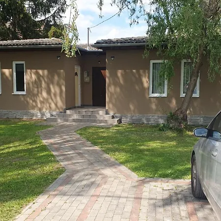 Alkotas * Balatonmáriafürdő