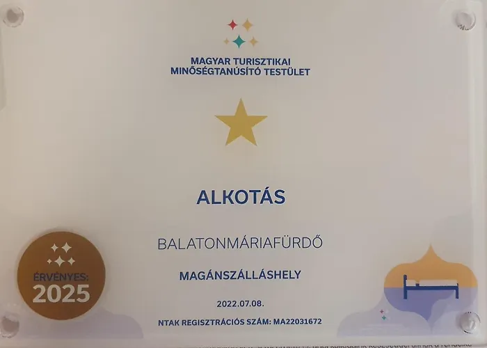 Alkotas * Balatonmáriafürdő